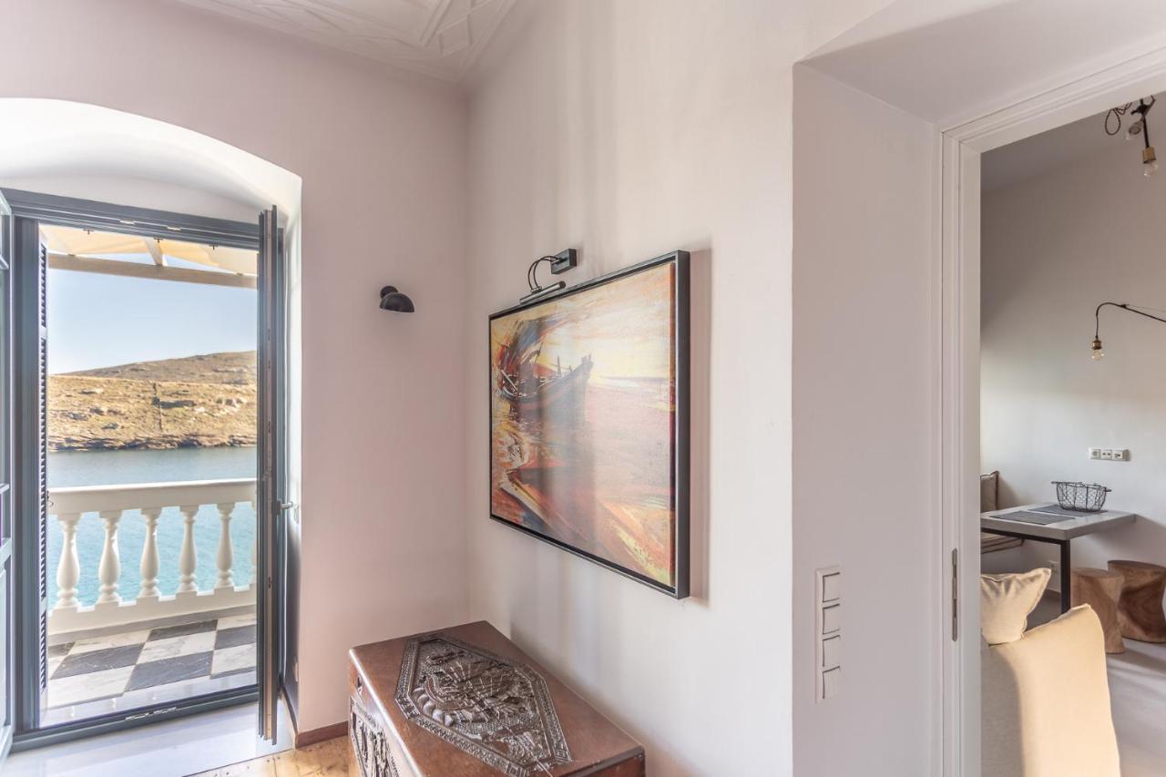 Camara Suites Andros Town Luaran gambar